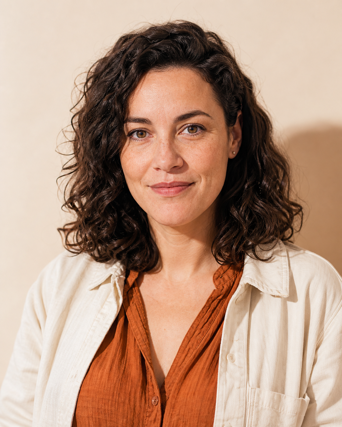 Mara Vogel, Service Signal service comparison editor